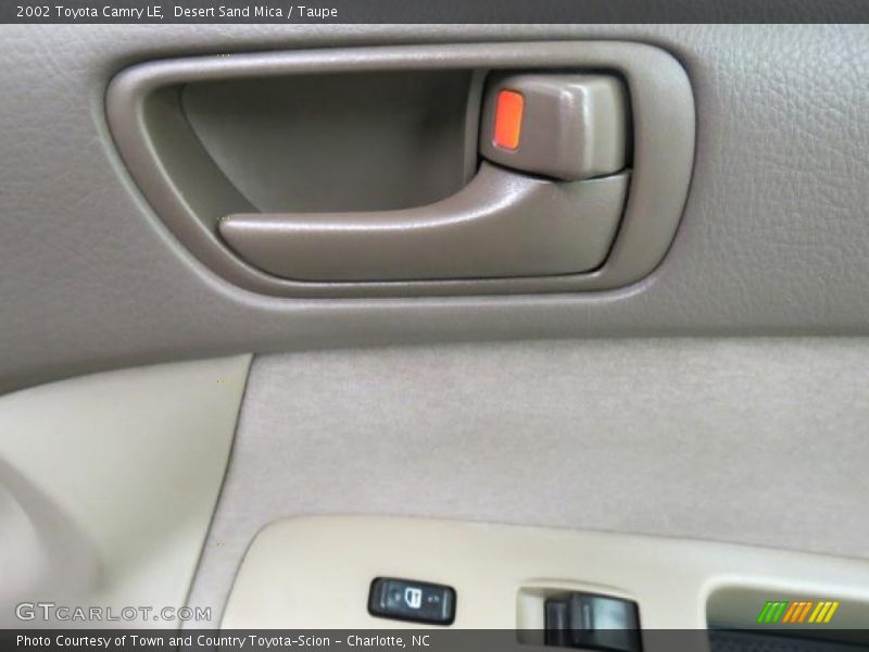 Desert Sand Mica / Taupe 2002 Toyota Camry LE