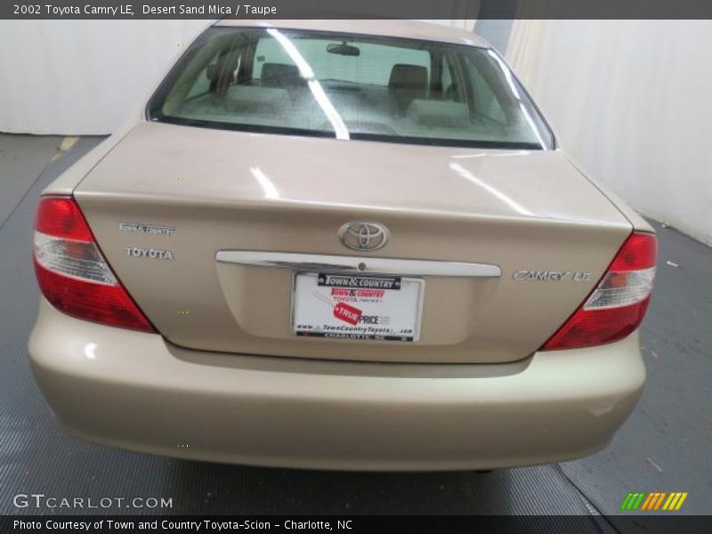 Desert Sand Mica / Taupe 2002 Toyota Camry LE