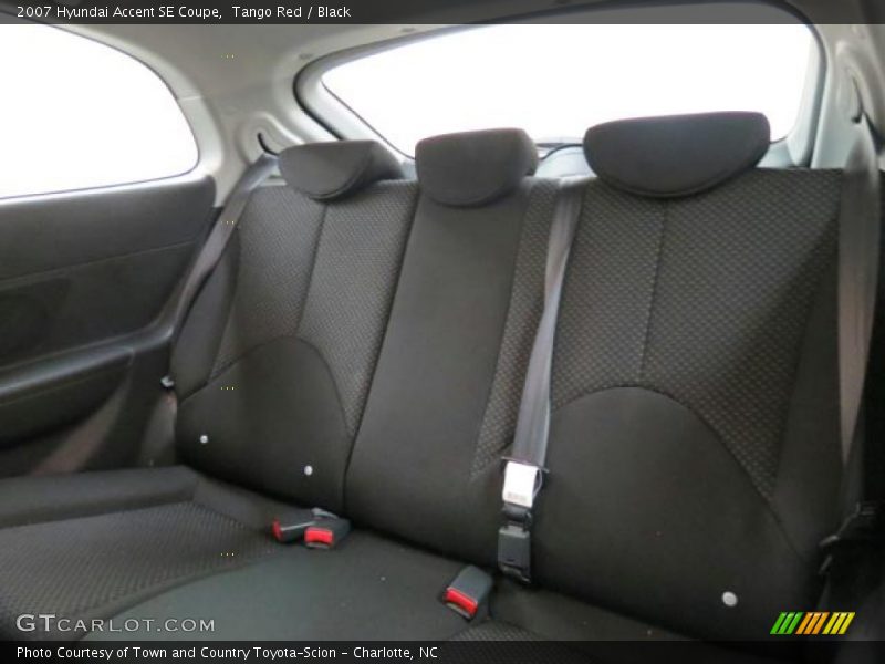 Tango Red / Black 2007 Hyundai Accent SE Coupe
