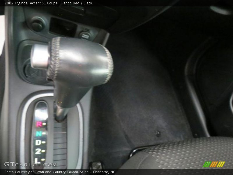 Tango Red / Black 2007 Hyundai Accent SE Coupe