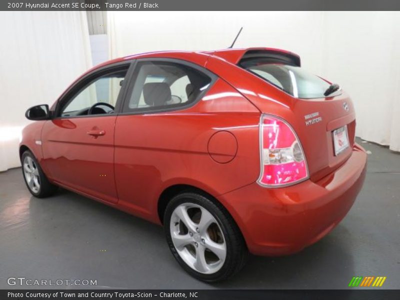 Tango Red / Black 2007 Hyundai Accent SE Coupe