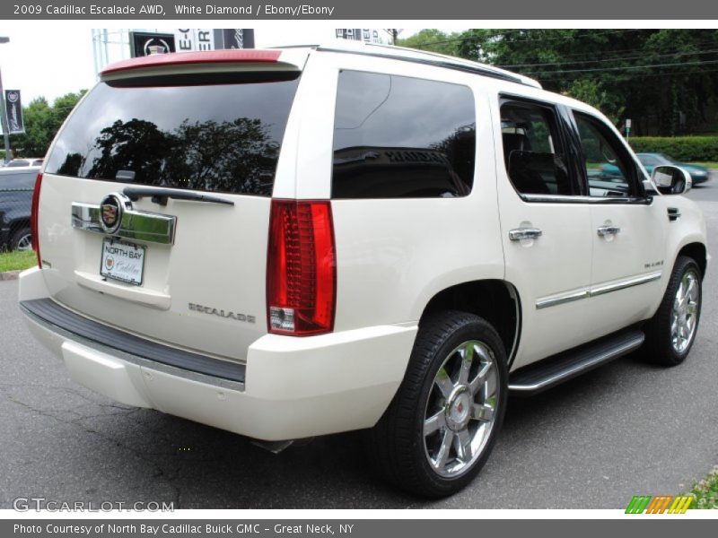 White Diamond / Ebony/Ebony 2009 Cadillac Escalade AWD