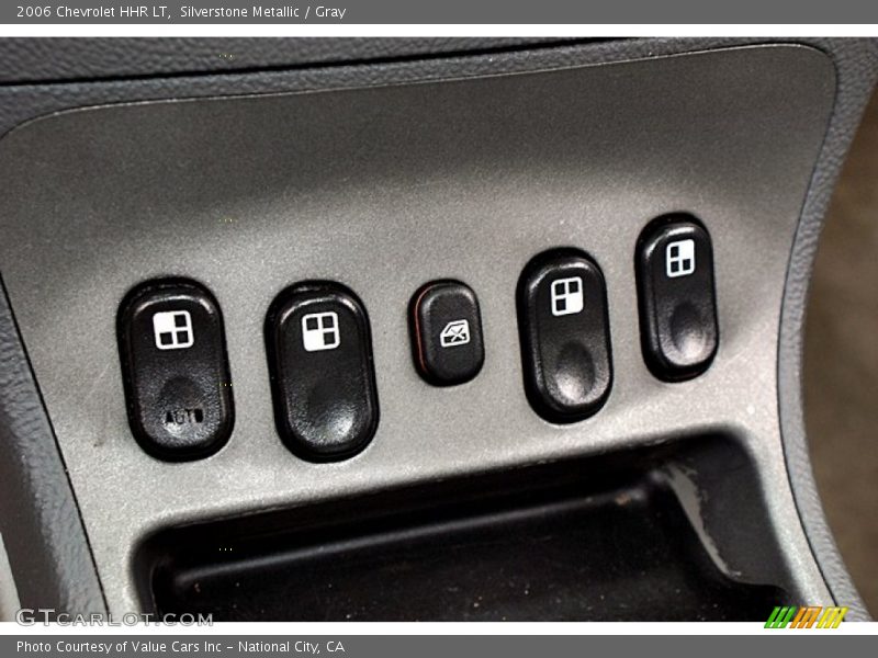 Controls of 2006 HHR LT