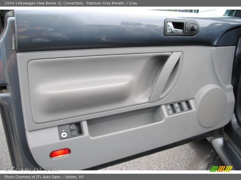 Door Panel of 2004 New Beetle GL Convertible