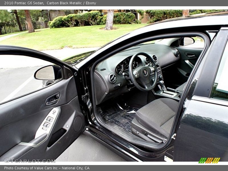  2010 G6 Sedan Ebony Interior