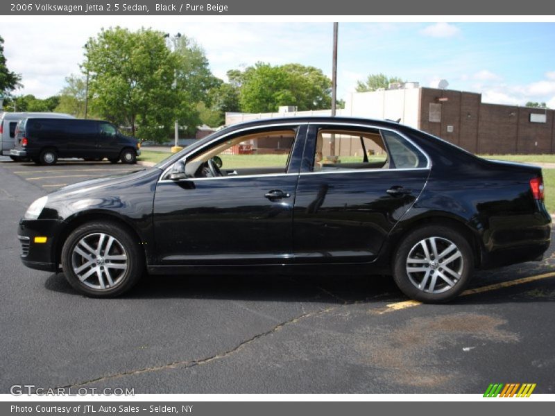 Black / Pure Beige 2006 Volkswagen Jetta 2.5 Sedan