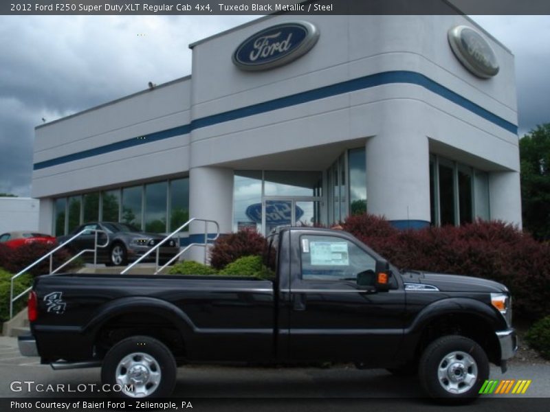 Tuxedo Black Metallic / Steel 2012 Ford F250 Super Duty XLT Regular Cab 4x4