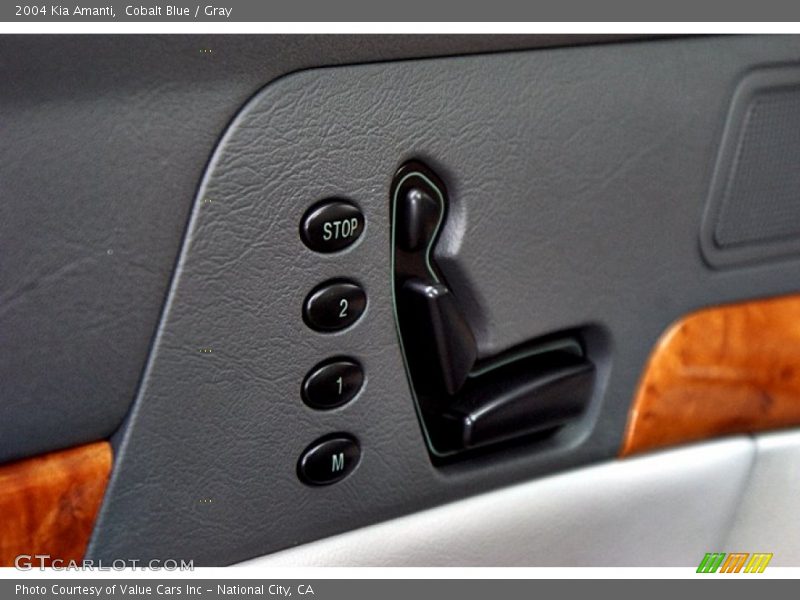 Cobalt Blue / Gray 2004 Kia Amanti