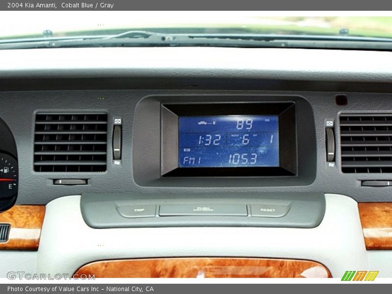 Cobalt Blue / Gray 2004 Kia Amanti