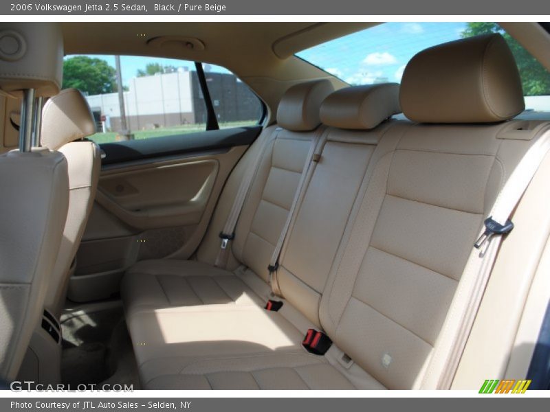 Black / Pure Beige 2006 Volkswagen Jetta 2.5 Sedan