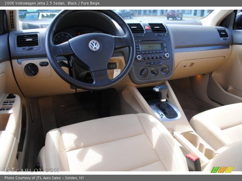 Black / Pure Beige 2006 Volkswagen Jetta 2.5 Sedan