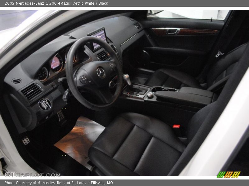 Arctic White / Black 2009 Mercedes-Benz C 300 4Matic