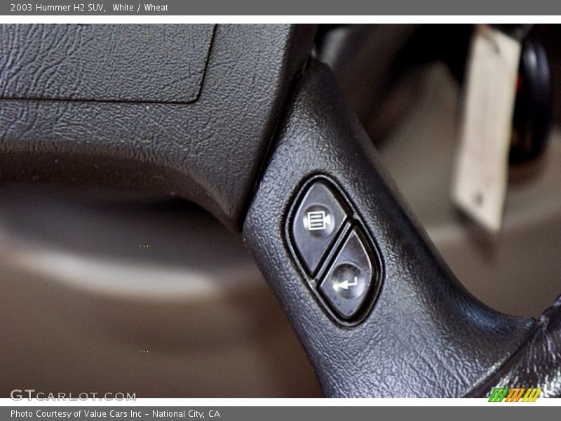 Controls of 2003 H2 SUV