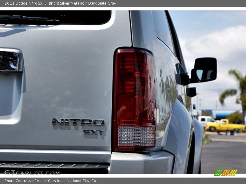 Bright Silver Metallic / Dark Slate Gray 2011 Dodge Nitro SXT