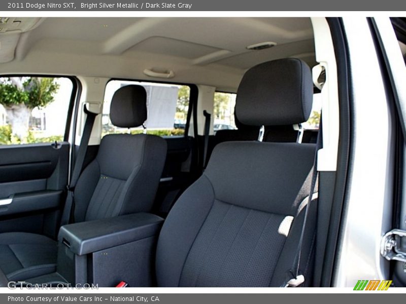 Bright Silver Metallic / Dark Slate Gray 2011 Dodge Nitro SXT