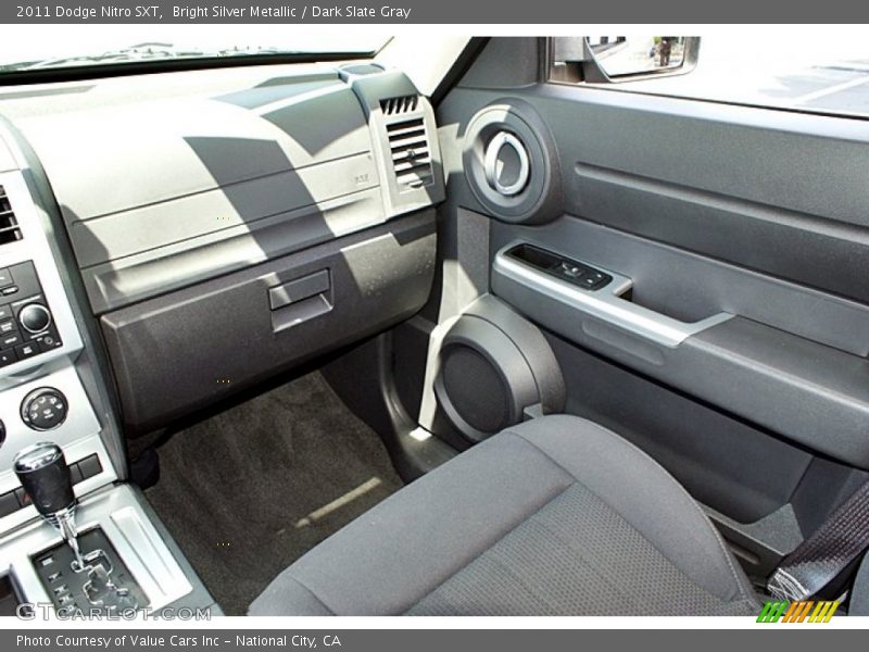 Bright Silver Metallic / Dark Slate Gray 2011 Dodge Nitro SXT