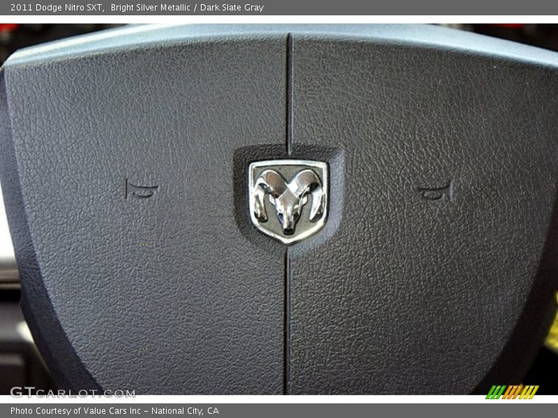 Bright Silver Metallic / Dark Slate Gray 2011 Dodge Nitro SXT