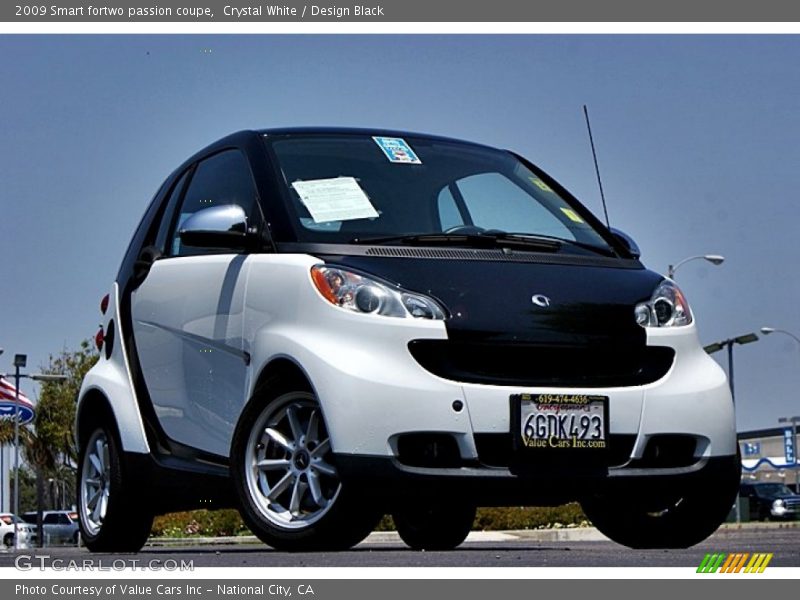 Crystal White / Design Black 2009 Smart fortwo passion coupe
