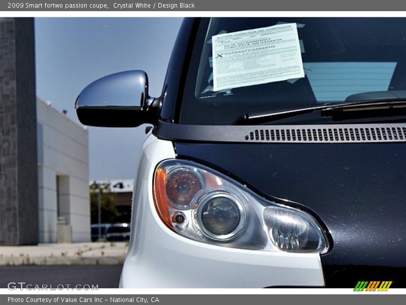 Crystal White / Design Black 2009 Smart fortwo passion coupe