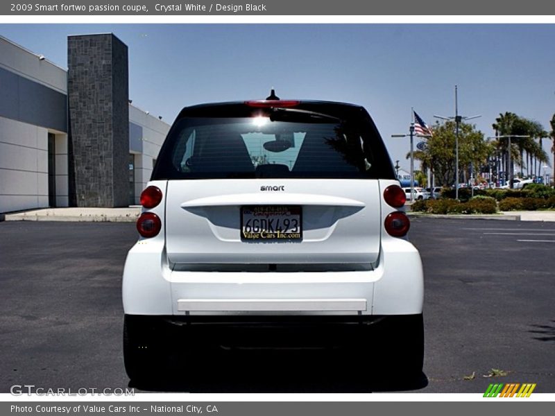 Crystal White / Design Black 2009 Smart fortwo passion coupe