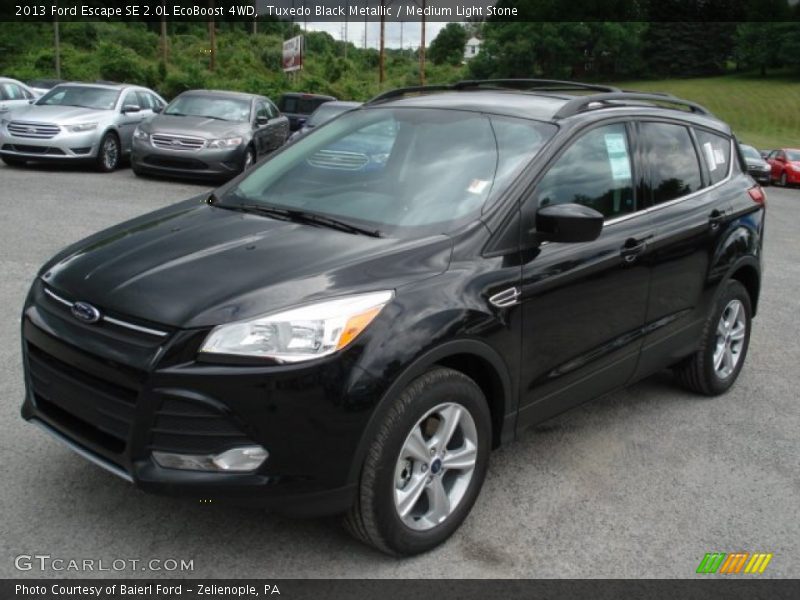 Front 3/4 View of 2013 Escape SE 2.0L EcoBoost 4WD