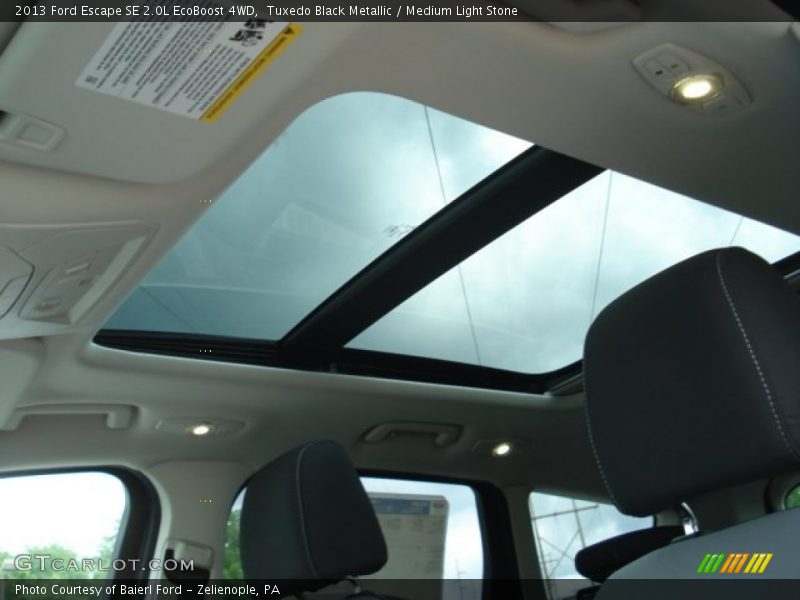 Sunroof of 2013 Escape SE 2.0L EcoBoost 4WD