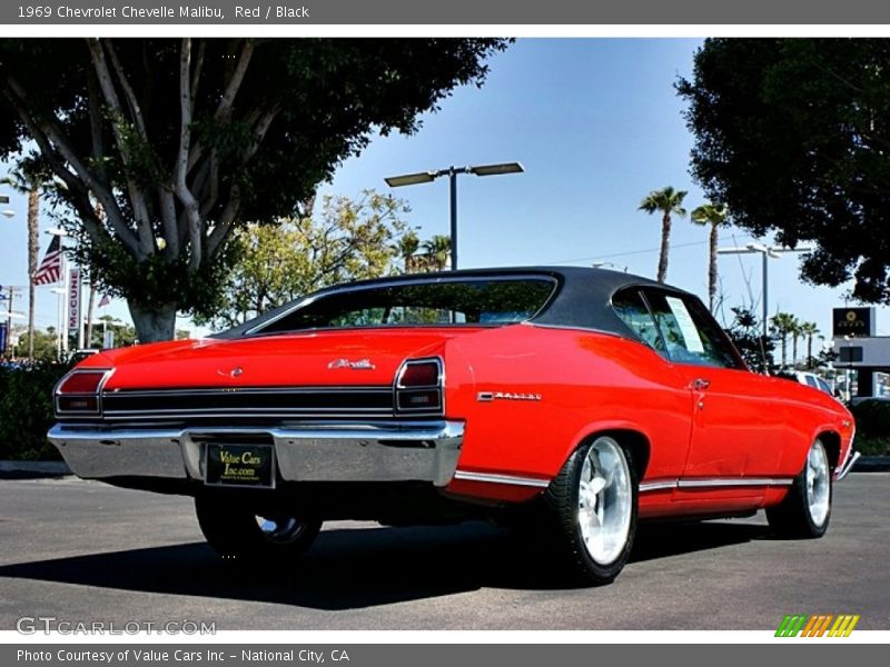 Red / Black 1969 Chevrolet Chevelle Malibu