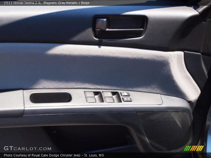 Magnetic Gray Metallic / Beige 2011 Nissan Sentra 2.0