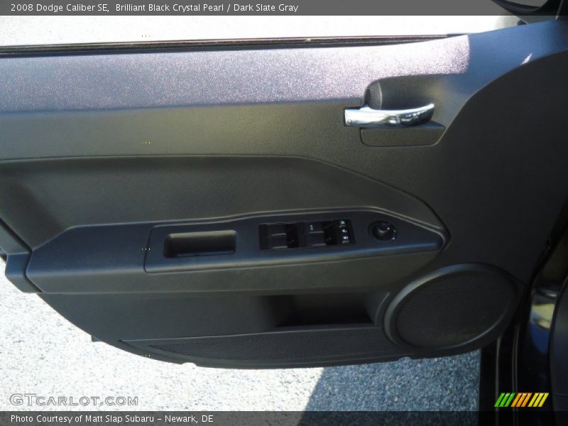 Brilliant Black Crystal Pearl / Dark Slate Gray 2008 Dodge Caliber SE