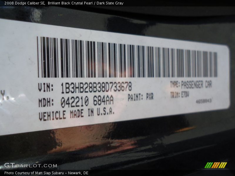 Brilliant Black Crystal Pearl / Dark Slate Gray 2008 Dodge Caliber SE