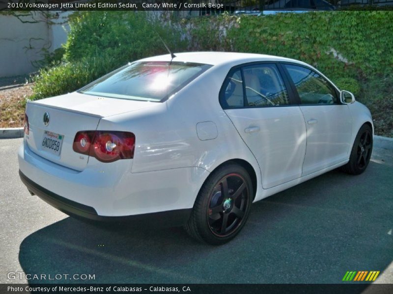 Candy White / Cornsilk Beige 2010 Volkswagen Jetta Limited Edition Sedan