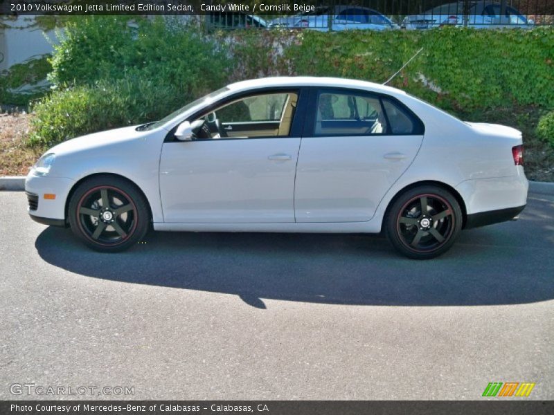 Candy White / Cornsilk Beige 2010 Volkswagen Jetta Limited Edition Sedan