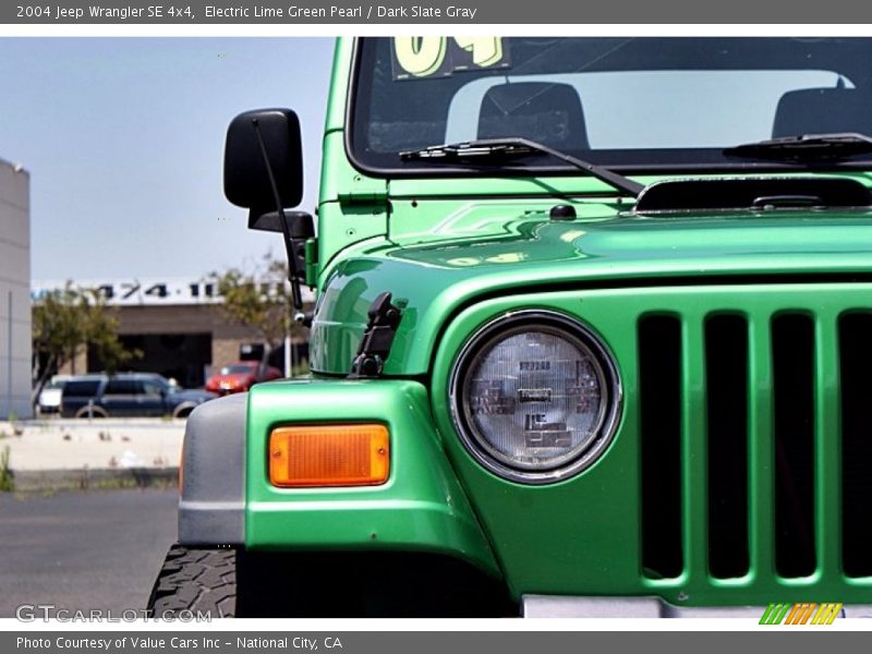 Electric Lime Green Pearl / Dark Slate Gray 2004 Jeep Wrangler SE 4x4