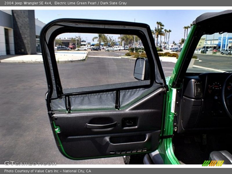 Electric Lime Green Pearl / Dark Slate Gray 2004 Jeep Wrangler SE 4x4