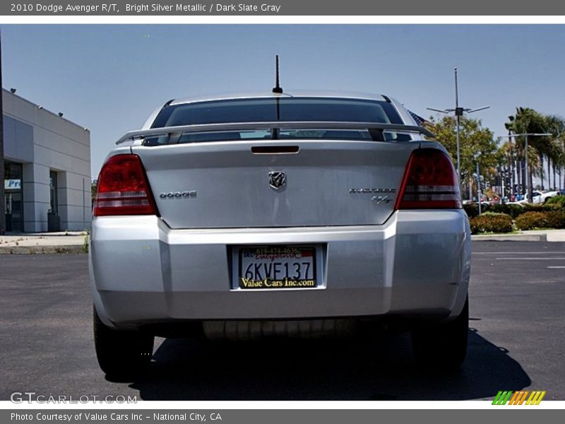 Bright Silver Metallic / Dark Slate Gray 2010 Dodge Avenger R/T