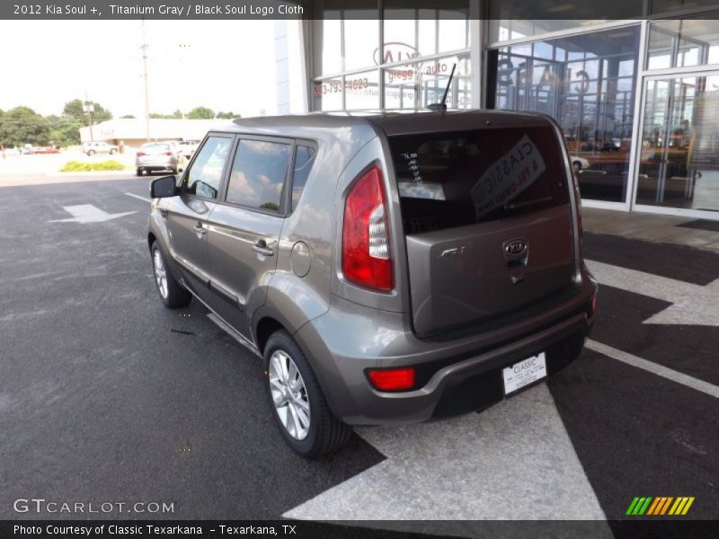 Titanium Gray / Black Soul Logo Cloth 2012 Kia Soul +