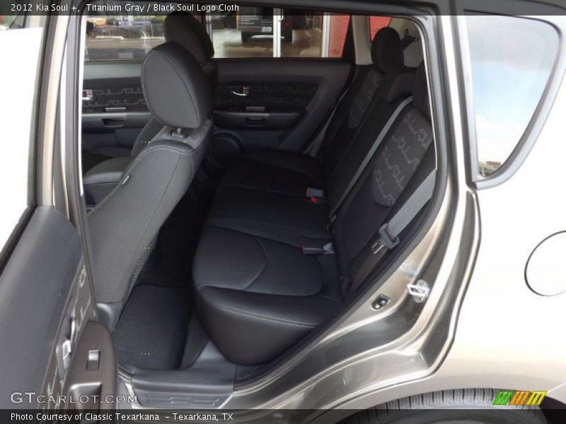 Titanium Gray / Black Soul Logo Cloth 2012 Kia Soul +