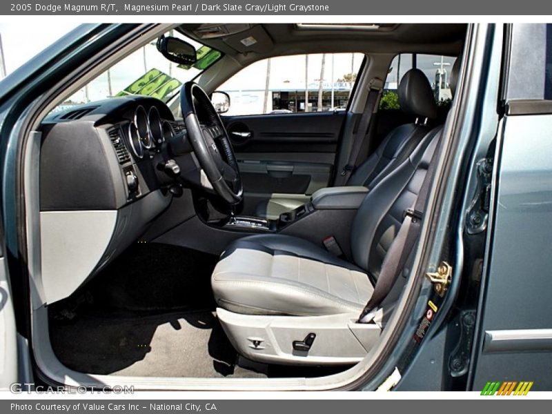  2005 Magnum R/T Dark Slate Gray/Light Graystone Interior