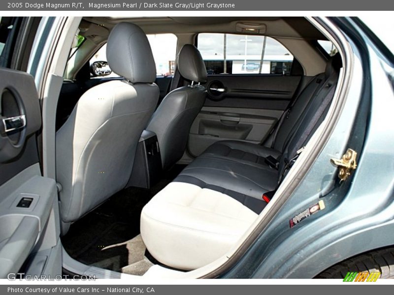 Magnesium Pearl / Dark Slate Gray/Light Graystone 2005 Dodge Magnum R/T