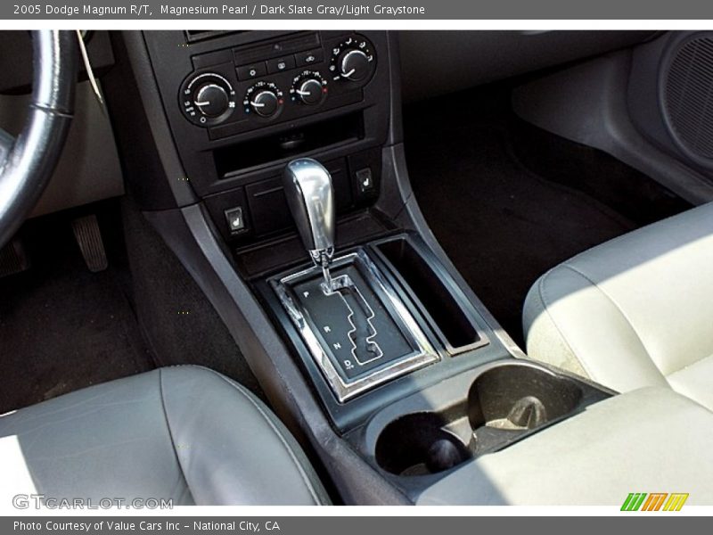 Magnesium Pearl / Dark Slate Gray/Light Graystone 2005 Dodge Magnum R/T