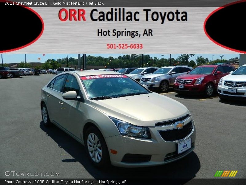 Gold Mist Metallic / Jet Black 2011 Chevrolet Cruze LT
