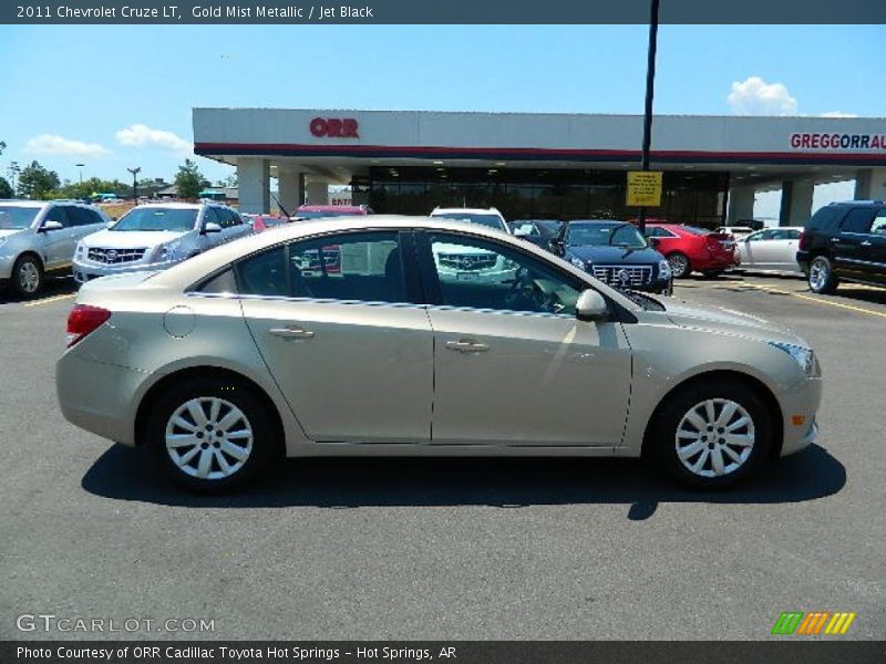 Gold Mist Metallic / Jet Black 2011 Chevrolet Cruze LT