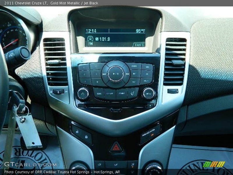 Gold Mist Metallic / Jet Black 2011 Chevrolet Cruze LT
