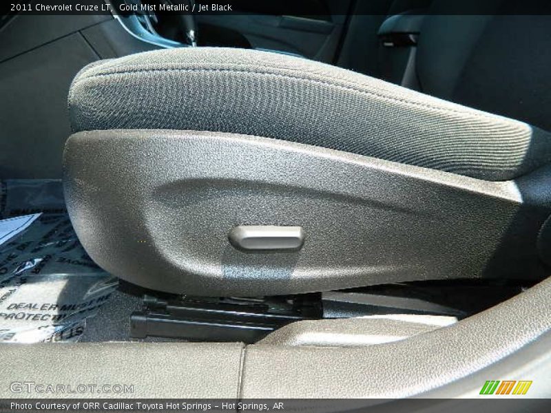 Gold Mist Metallic / Jet Black 2011 Chevrolet Cruze LT