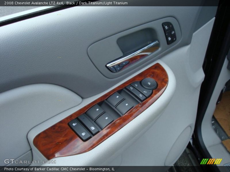 Black / Dark Titanium/Light Titanium 2008 Chevrolet Avalanche LTZ 4x4