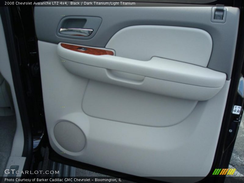 Black / Dark Titanium/Light Titanium 2008 Chevrolet Avalanche LTZ 4x4