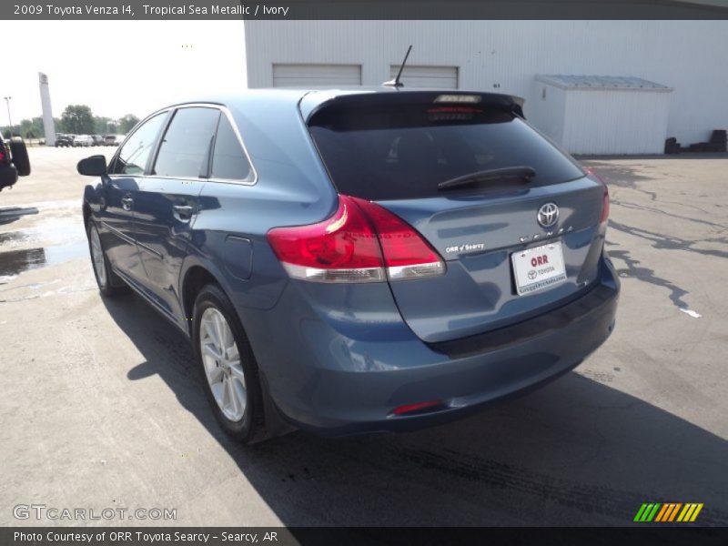Tropical Sea Metallic / Ivory 2009 Toyota Venza I4