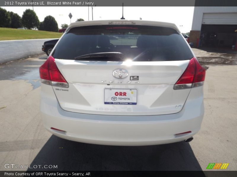 Blizzard White Pearl / Ivory 2012 Toyota Venza LE