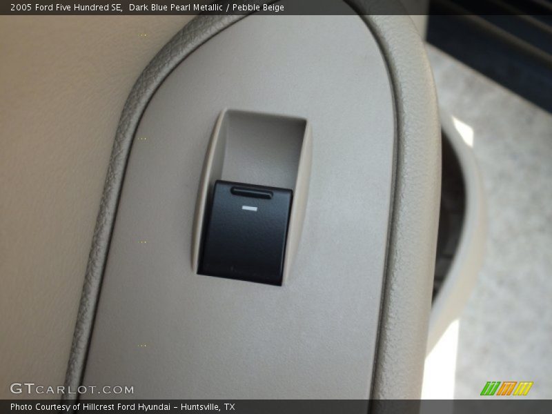 Dark Blue Pearl Metallic / Pebble Beige 2005 Ford Five Hundred SE