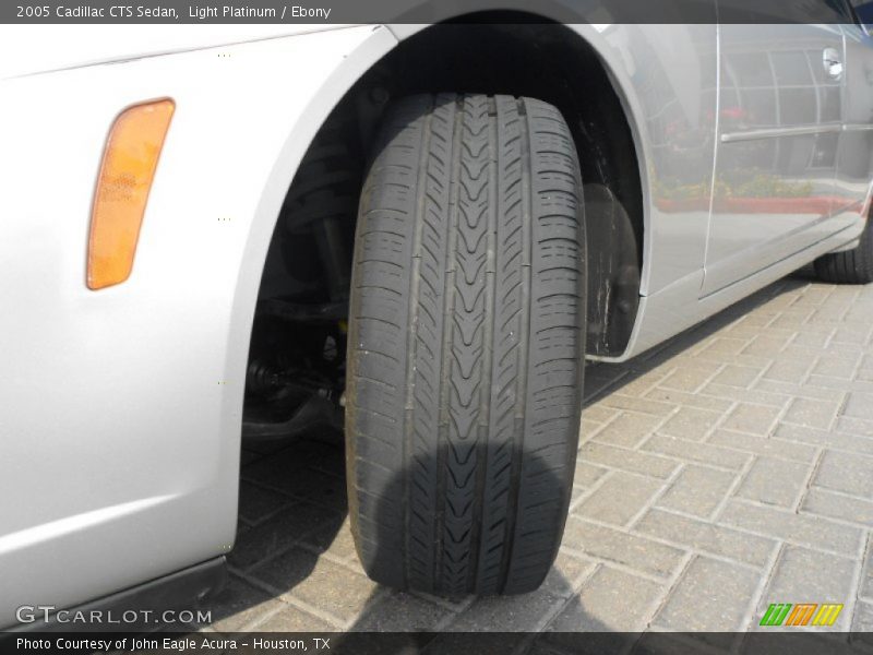 Light Platinum / Ebony 2005 Cadillac CTS Sedan